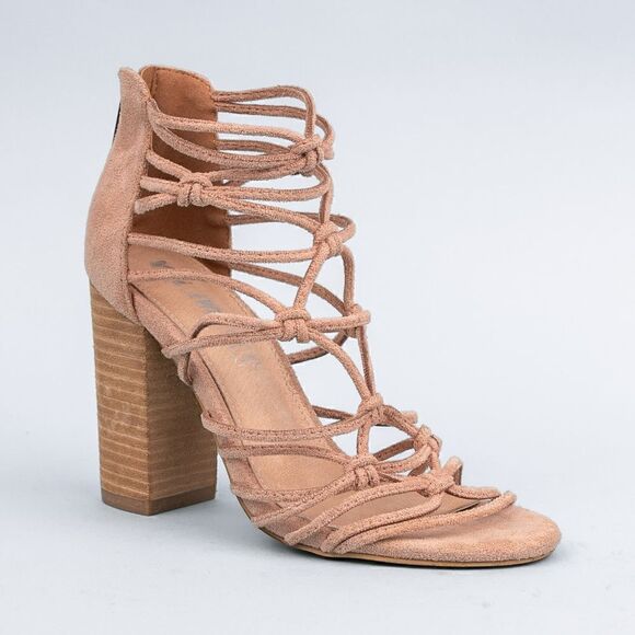 Mi.iM Shoes - New Mi.iM Block Heeled Sandals Size 7 1/2